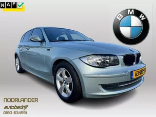 BMW 1-serie 118i Automaat Business Line | Navi | Cruise | PDC | Trekhaak | Dealer Onderhouden