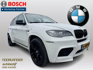 BMW X5 4.4i M 555PK | HUD | Pano | Camera | Competition | Dealer OH