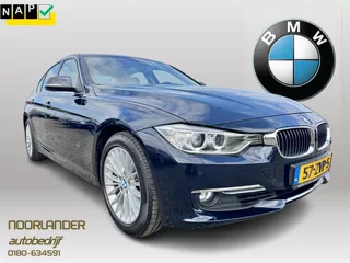 BMW 3-serie 320i Upgrade Edition